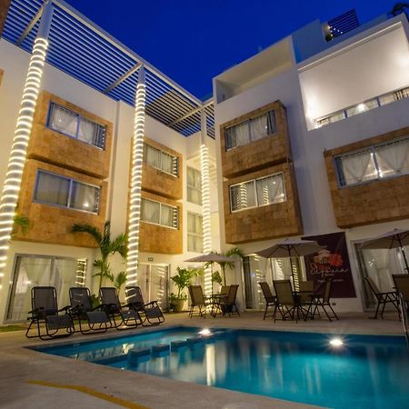 Hotel Villas Segovia Playa Del Carmen Exterior photo